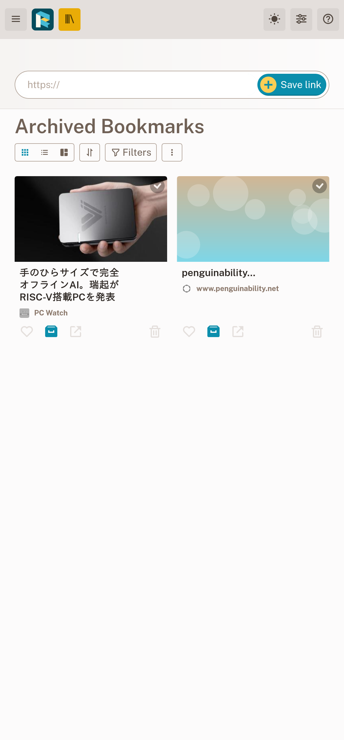 スマートフォンでのReadeck表示画面。ボタンが小さく押し間違いやすい